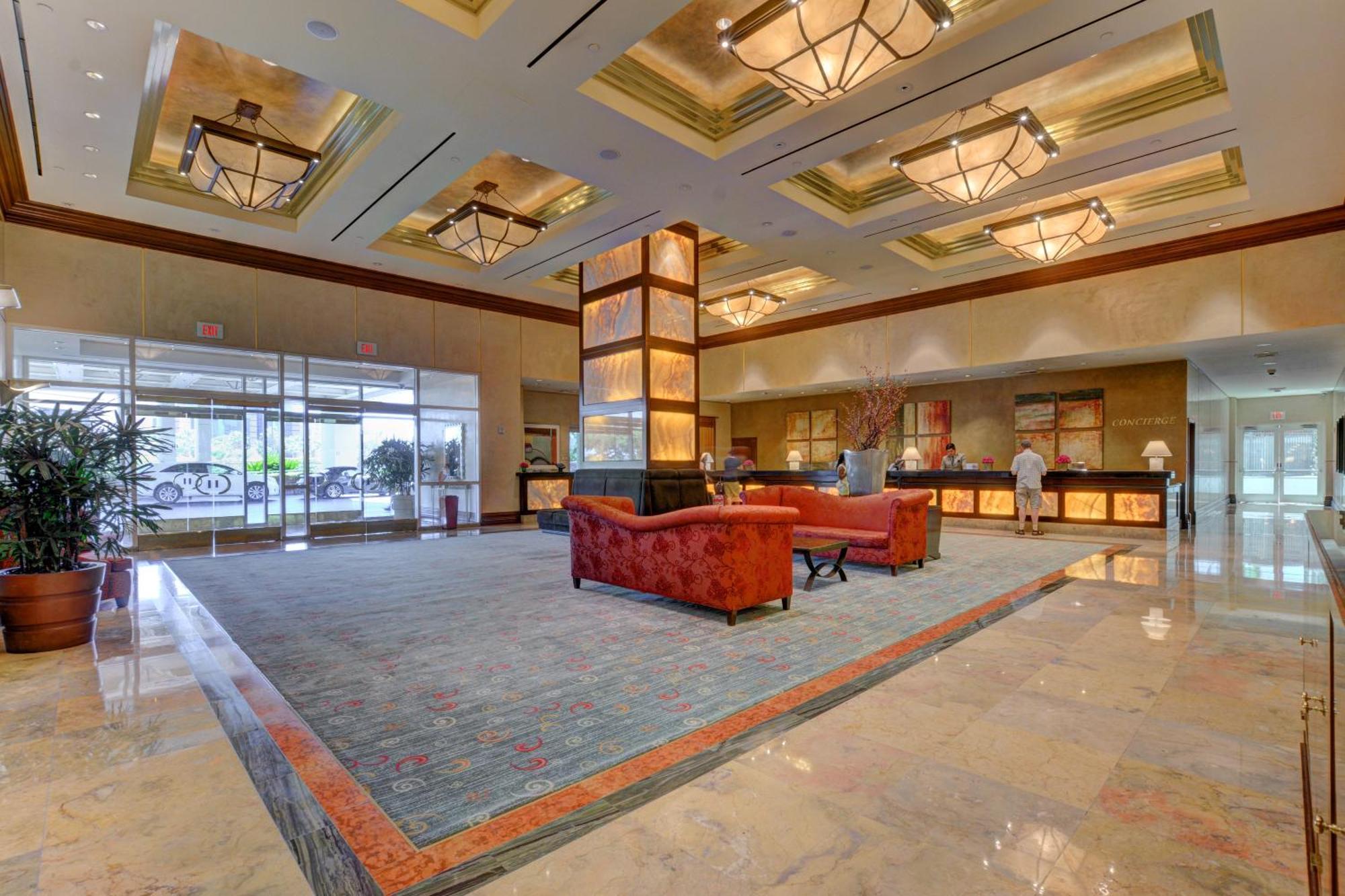 Eleve At The Signature Balcony Sphere View