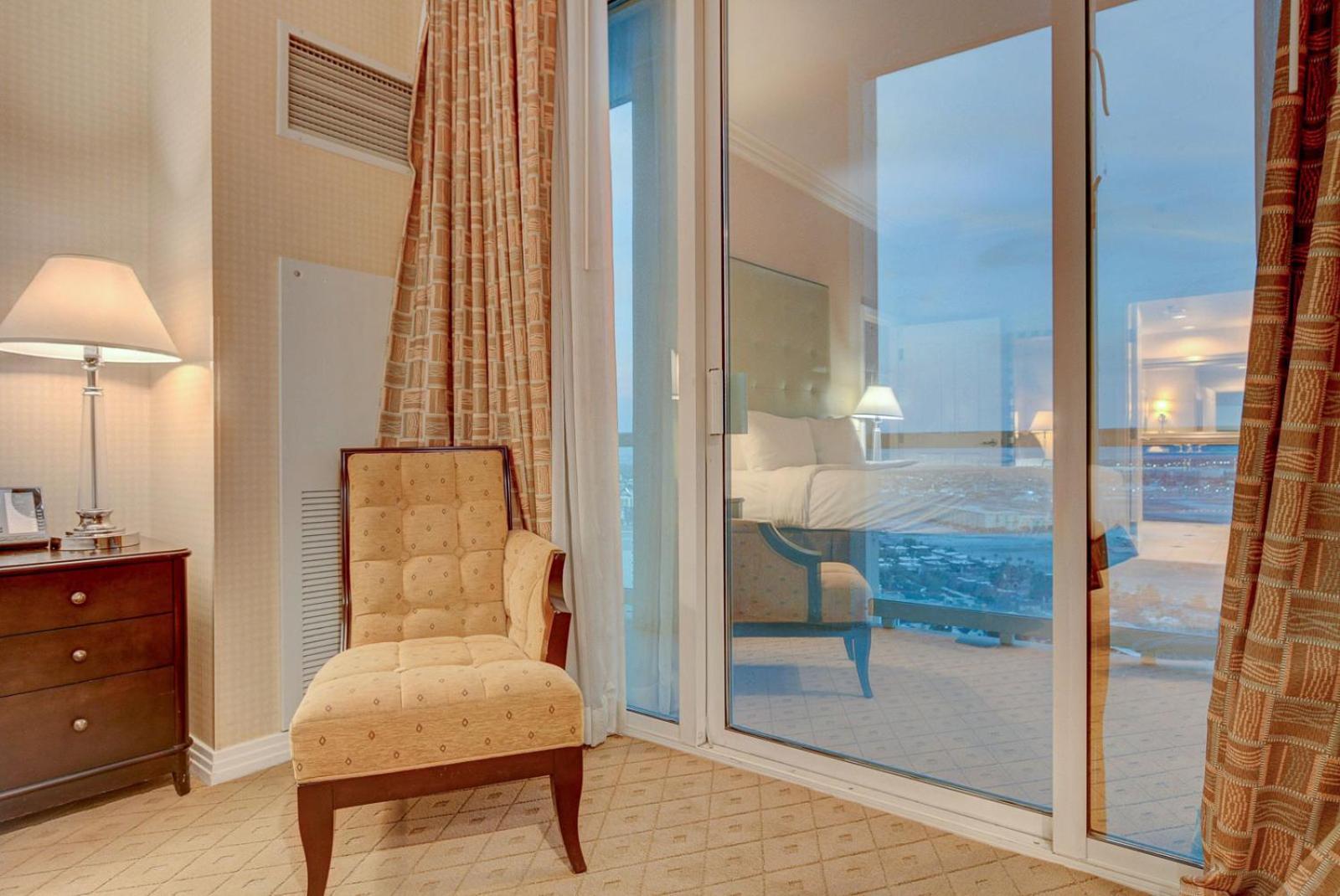 Eleve At The Signature Balcony Sphere View Aparthotel Las Vegas