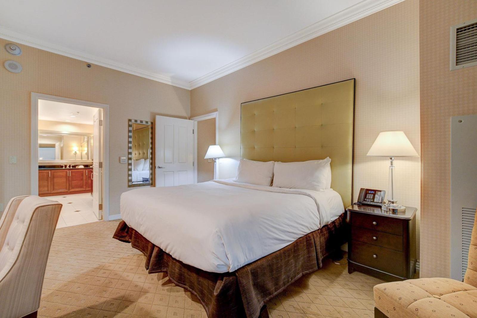 Eleve At The Signature Balcony Sphere View *